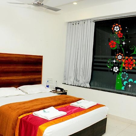 Hotel Rathna Park Perambalur Экстерьер фото